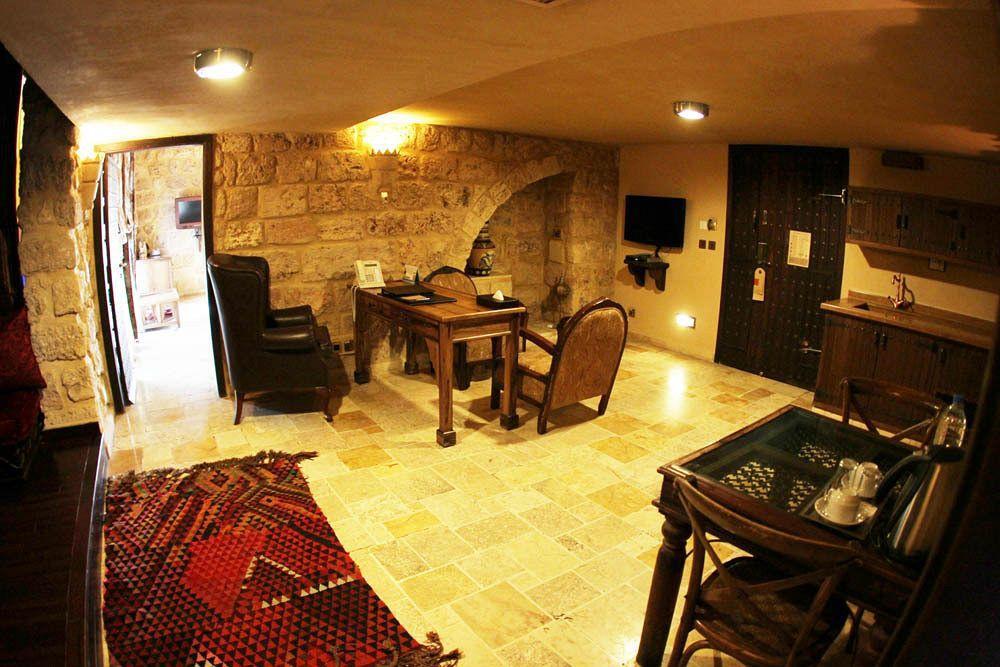 Assaha Hotel Бейрут Экстерьер фото