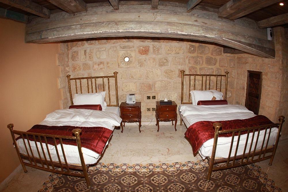 Assaha Hotel Бейрут Экстерьер фото